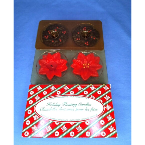 Christmas Avon Floating Candles Poinsettia & Holly Berry Wreath Scented Set of 2 - Picture 3 of 6